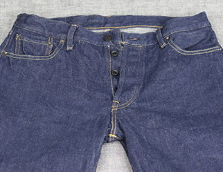 デニムストレートジーンズ